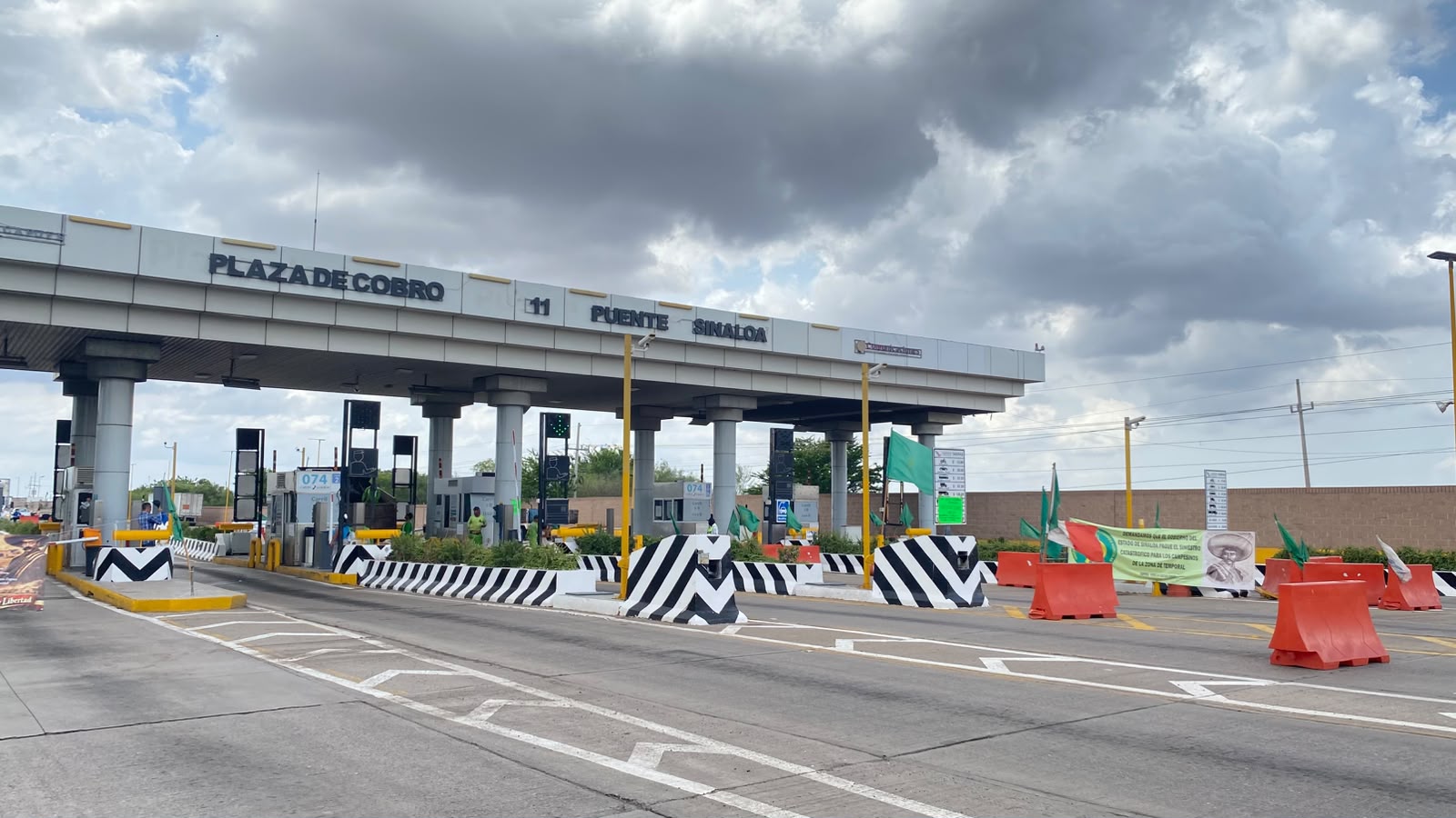 Caseta de cobro Cuatro Caminos