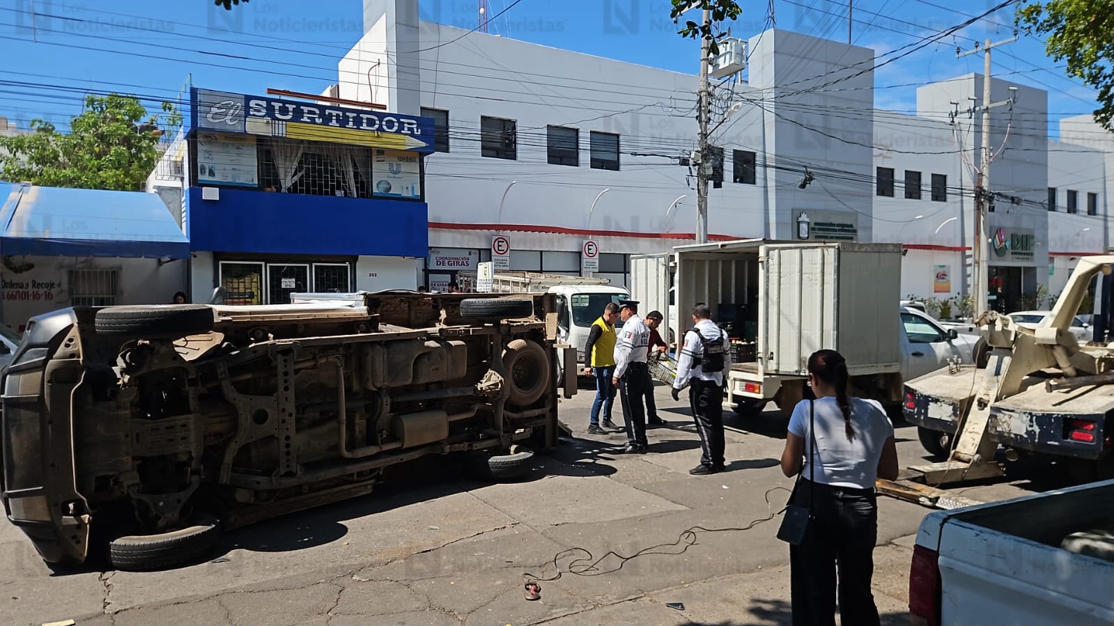Choque entre patrulla del Ejército Mexicano y camioneta deja tres lesionados en Culiacán
