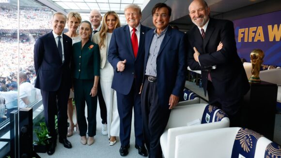 Claudia Sheinbaum asiste a la final del Mundial 2026 junto a Donald Trump y Mark Carney