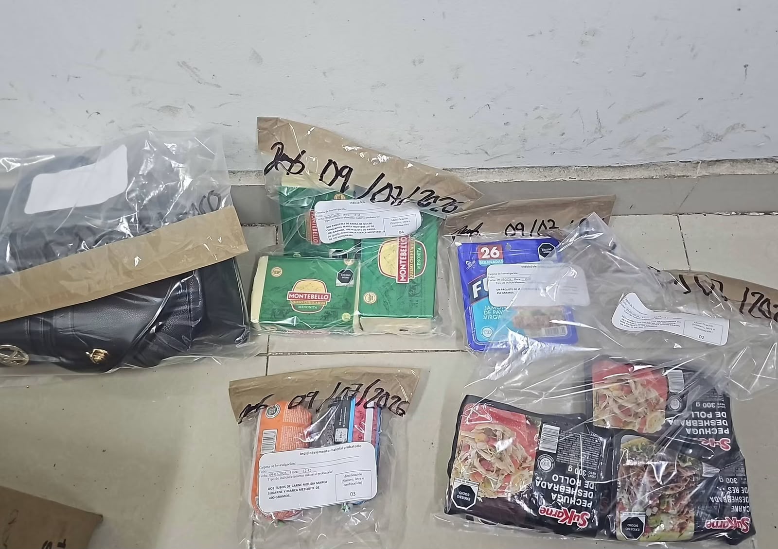 Detenida por robar embutidos en tienda de Mazatlán