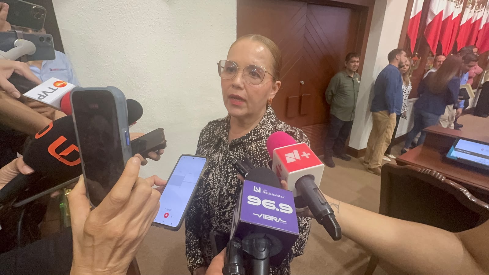 Diputada Ely Montoya en el Congreso del Estado