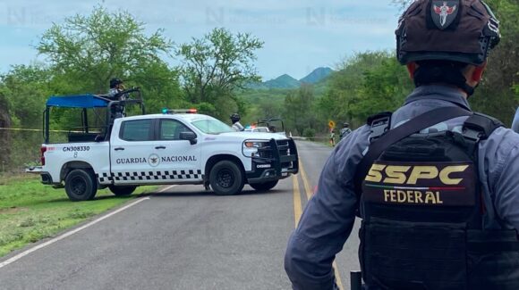Ejecutado a balazos localizan a un hombre en la carretera que va de Las Aguamitas a Agua Blanca en la sindicatura de Imala en Culiacán