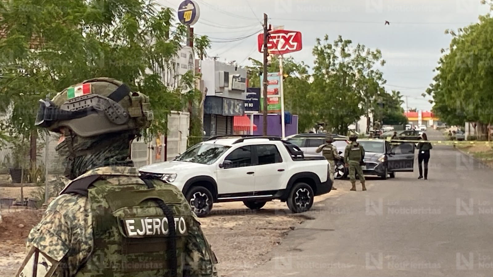Ejecutan a balazos al conductor de un Hiunday gris en los límites de las colonias Rancho Contento y Universidad 94, al norte de Culiacán