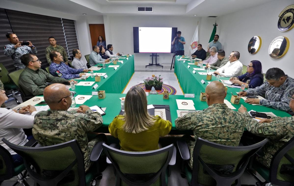 Encabeza la gobernadora Yeraldine Bonilla la Mesa de Seguridad en Mazatlán