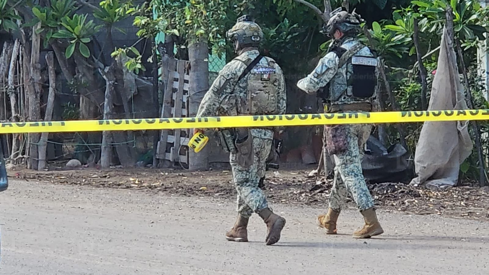 Encuentran asesinados a dos hombres en Aguapepito, Navolato