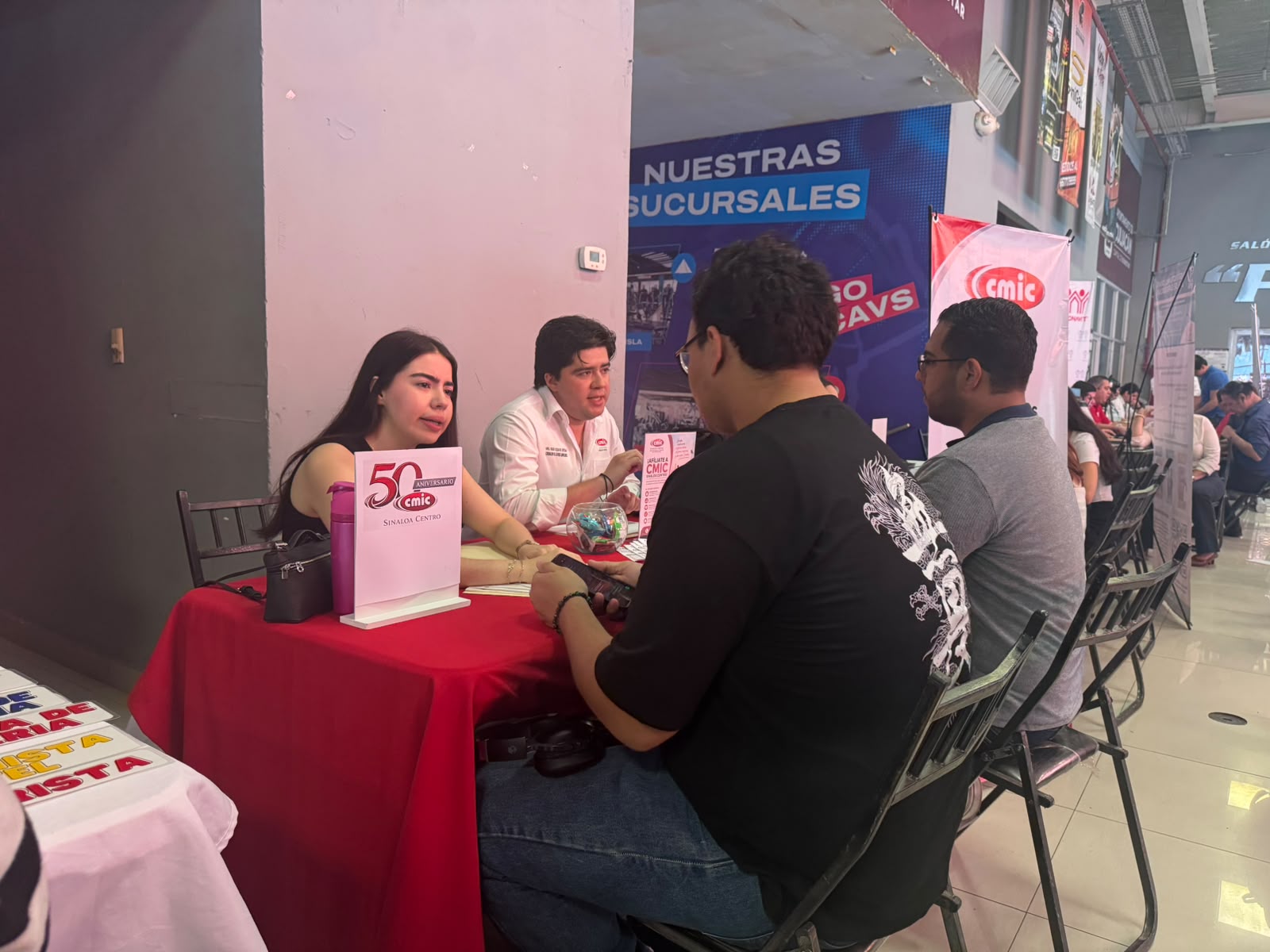 Feria del Empleo suma más de 2 mil 800 personas atendidas
