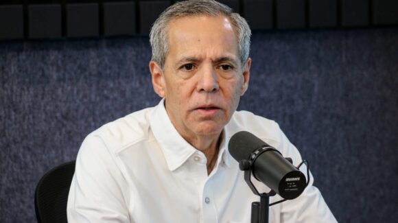 “Ordenaron a encuestadoras sacarme de jugada”, asegura Gerardo Vargas