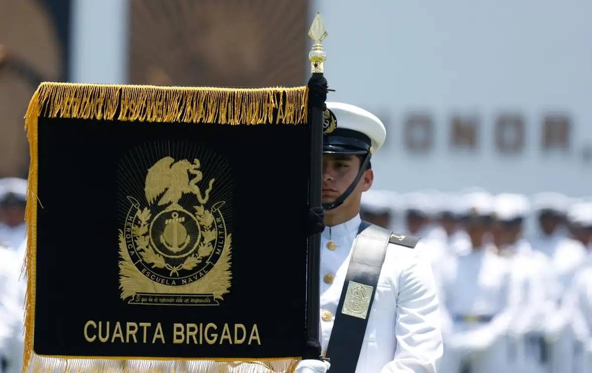 Graduación de 211 Guardiamarinas