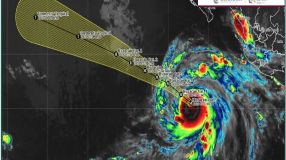 Huracanes 2026: Aunque se aleja de México, “Genevieve” traerá lluvias intensas y oleaje de hasta tres metros en Sinaloa