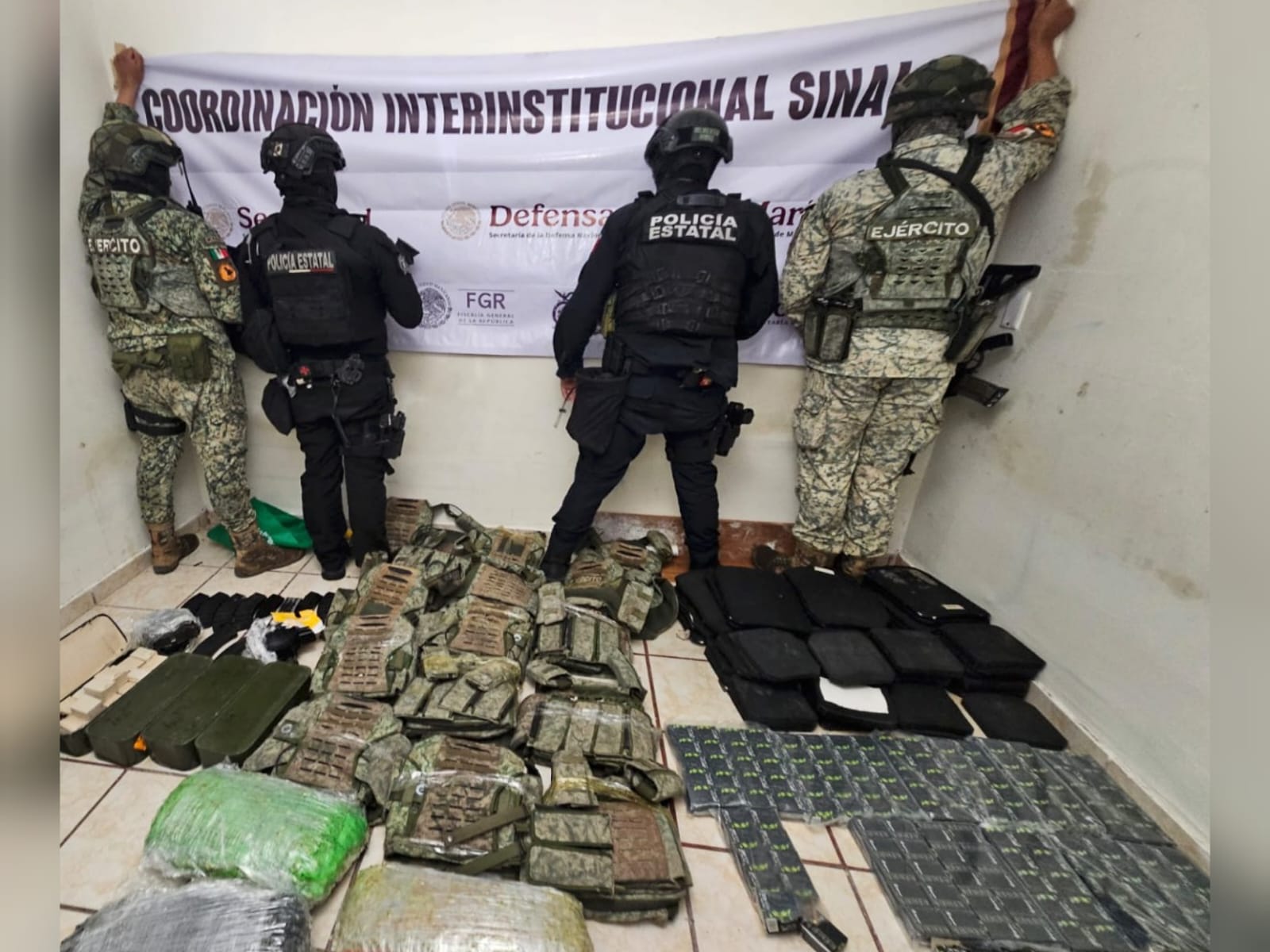 Importante aseguramiento de armas y explosivos tras enfrentamiento entre civiles armados en el fraccionamiento Misiones en Mazatlán, Sinaloa