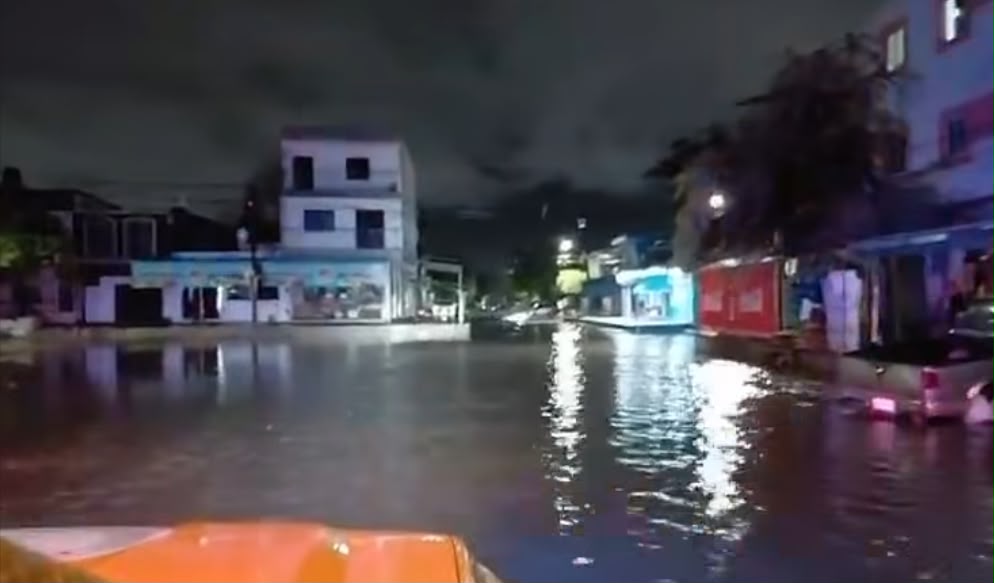 Inundaciones tras lluvias en Mazatlán