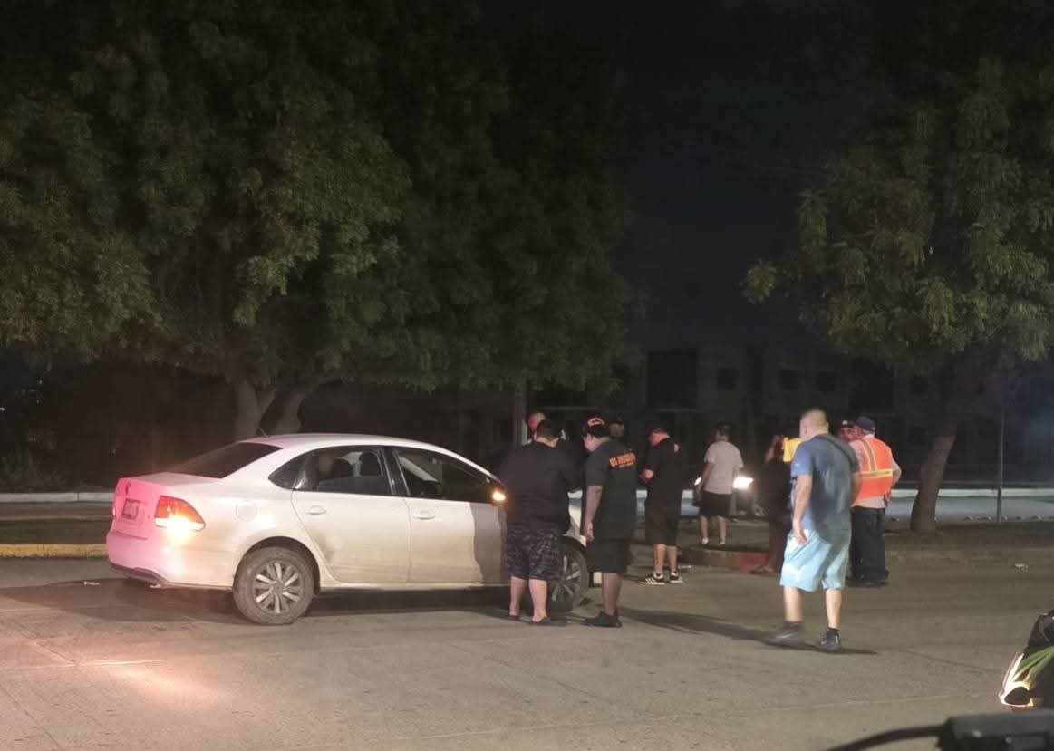 Motociclista resulta lesionado tras accidente sobre la avenida Múnich en Mazatlán, Sinaloa
