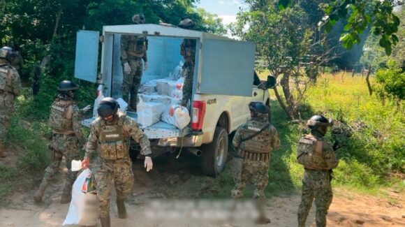 Decomisan 834 kilos de presunta cocaína en Tonalá, Chiapas