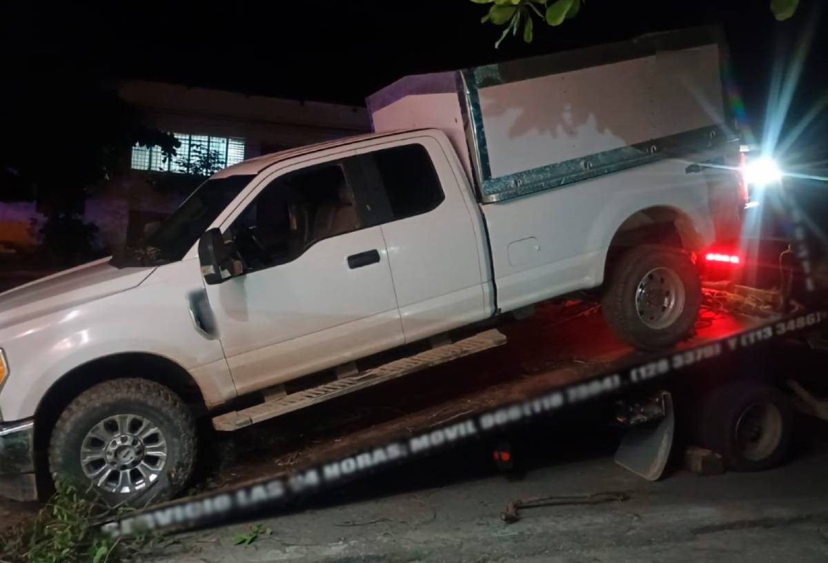 Personal naval asegura vehículo con más de 800 kilos de presunta cocaína en Tonalá, Chiapas