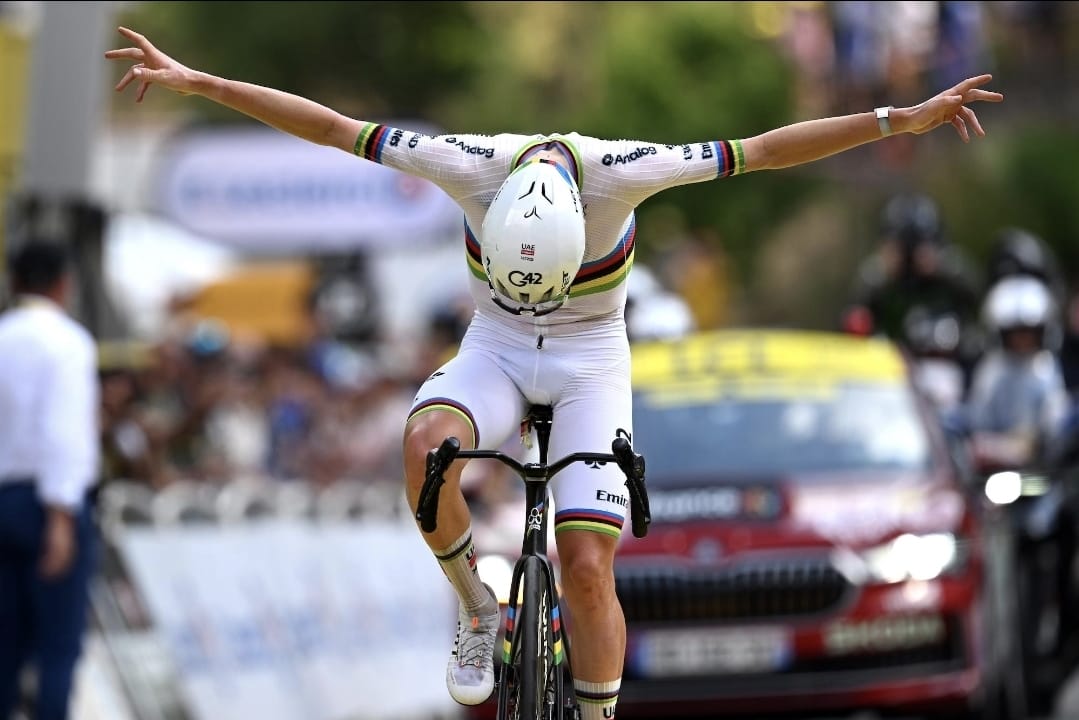 Pogacar impone su ley en la montaña; Isaac del Toro pierde el maillot blanco en la etapa 10 del Tour de Francia