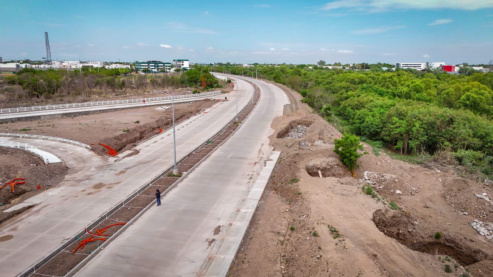 Puente nuevo que pasará por el Congreso en Culiacán