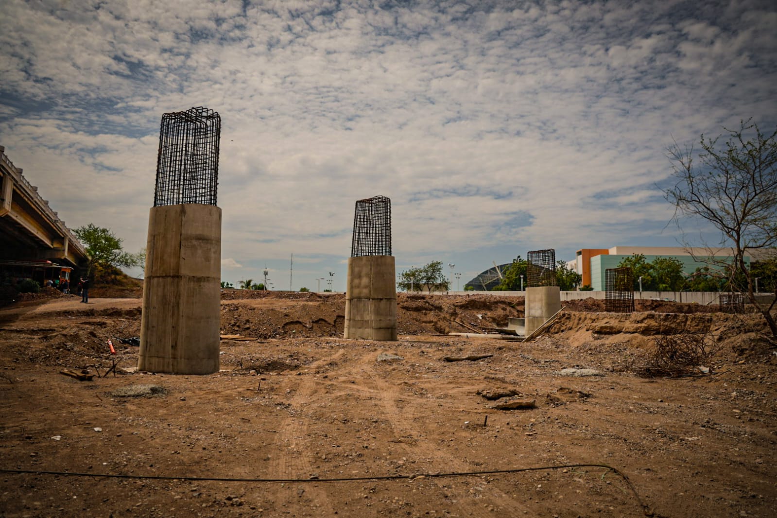 Puente nuevo que pasará por el Congreso en Culiacán