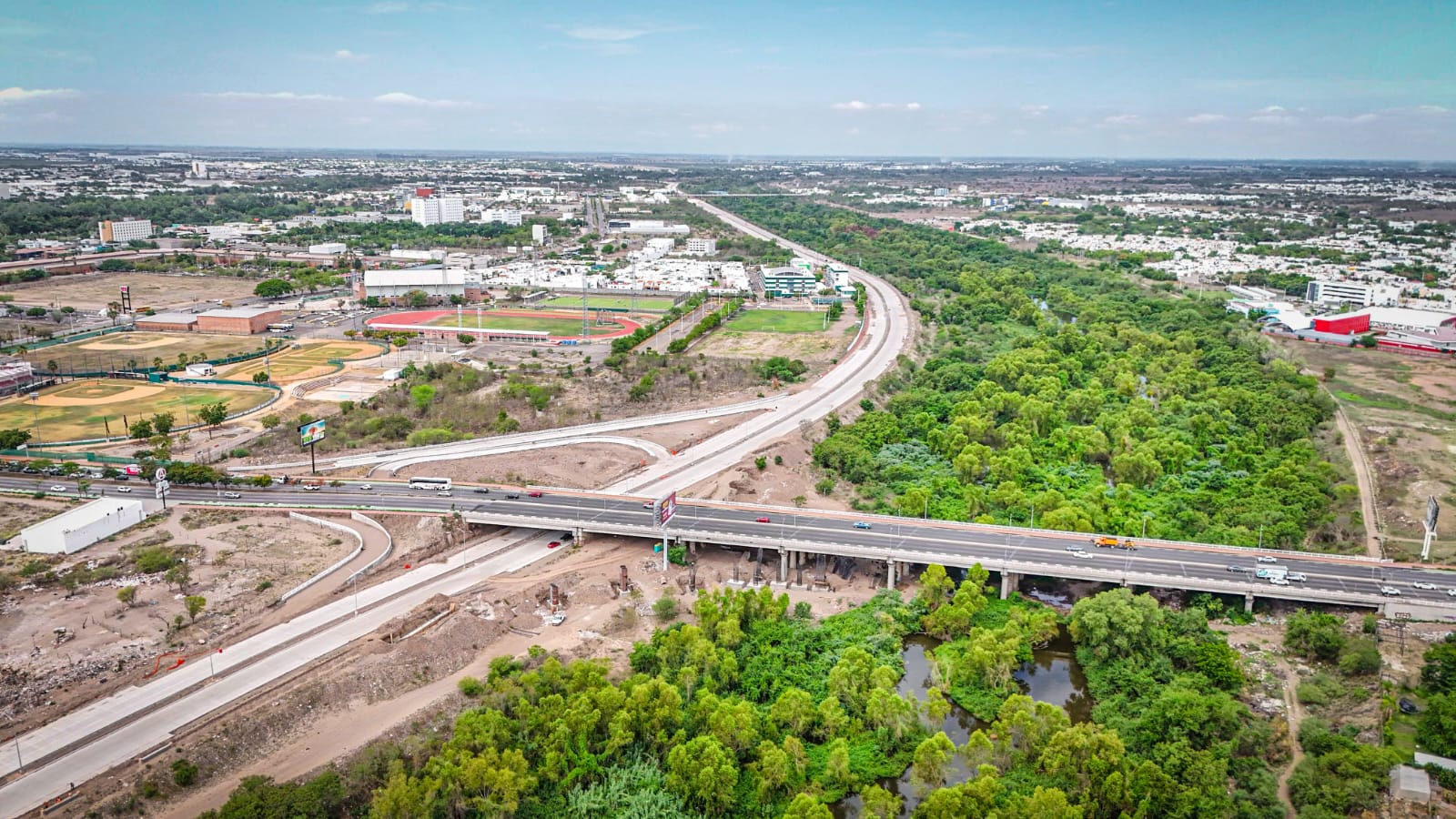 Puente nuevo que pasará por el Congreso en Culiacán