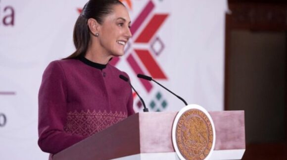 Sheinbaum abre el debate sobre el uso de celulares en menores: “Queremos que sea algo de consenso”
