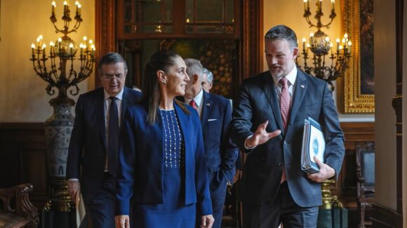 “México queda exactamente igual”: Sheinbaum descarta nuevos aranceles tras reunirse con Jamieson Greer