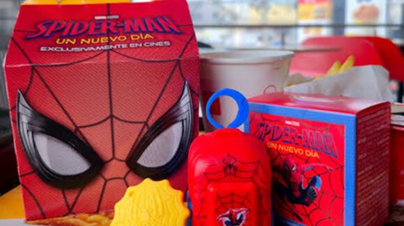 ¡Corre por la tuya! McDonald’s lanza la esperada Cajita Feliz de Spider-Man: precios, llaveros y dónde conseguirla