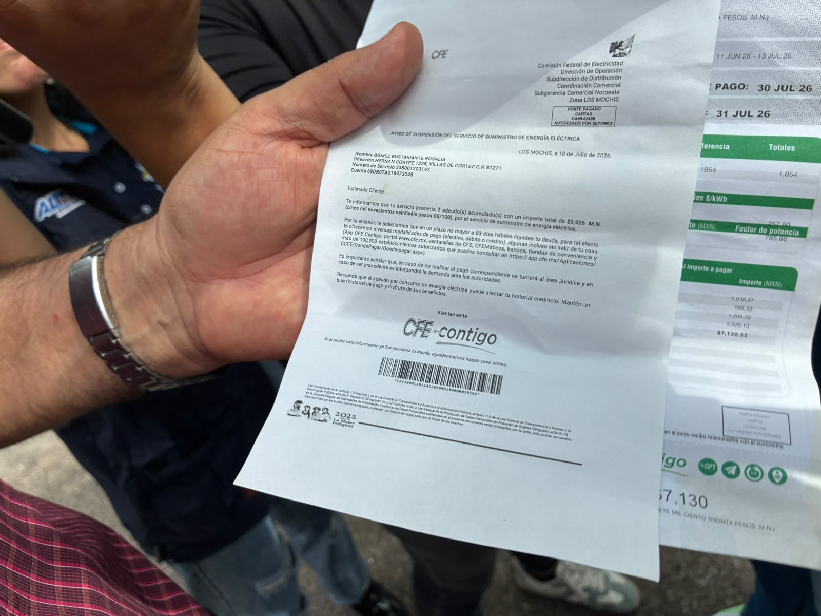 Usuarios toman oficinas de CFE en Los Mochis