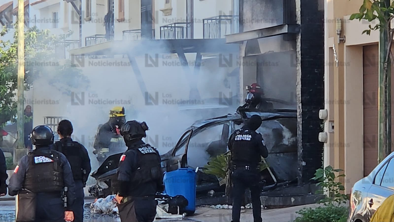 Vandalizan domicilio y queman vehículo en La Conquista de Culiacán