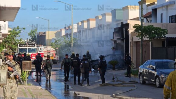 Vandalizan domicilio y queman vehículo en La Conquista de Culiacán
