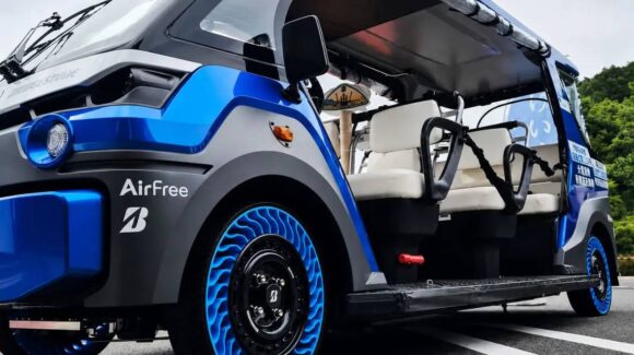Bridgestone lanza en Japón el primer neumático sin aire AirFree