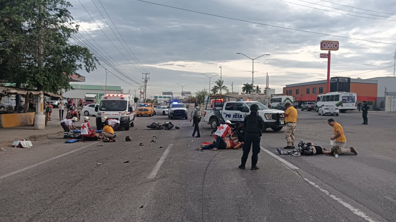Accidente entre dos motociclistas en Mazatlán