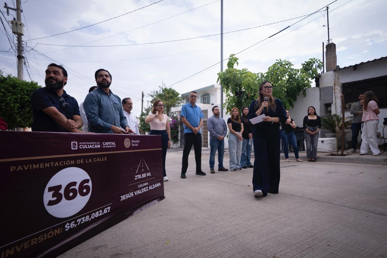 Ana Miriam Ramos entrega pavimentación en la Col. Jesús Valdez, Culiacán