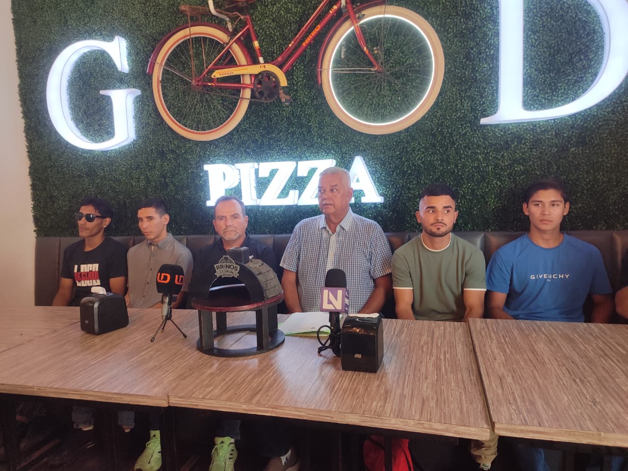 Anuncian cartelera de Rumbo a la Gloria en Mazatlán, Sin.