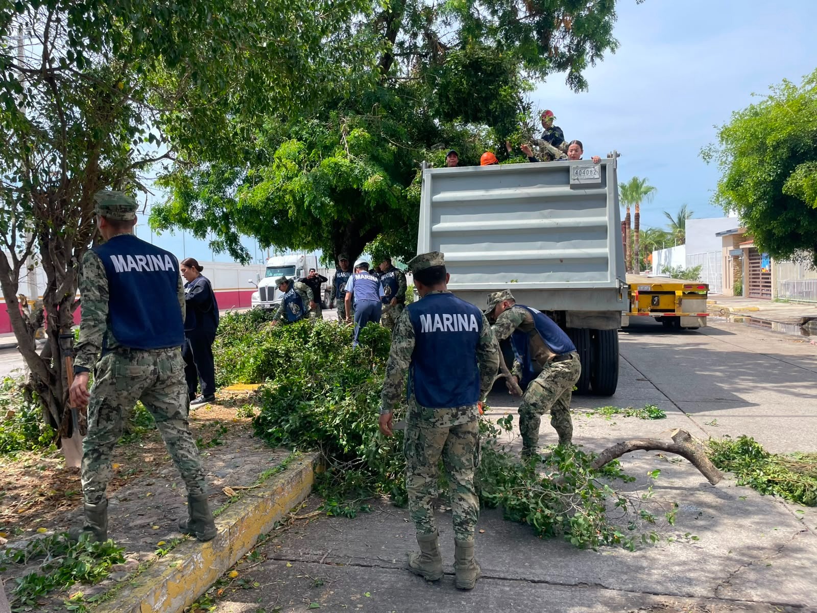 Aplican Plan Marina tras fuertes lluvias en Mazatlán