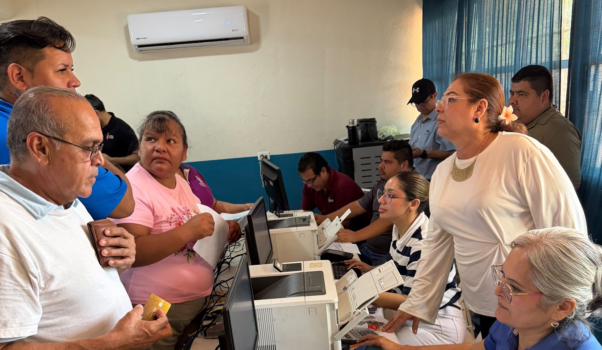 Aprovechan descuentos del Sates en Brigada del Bienestar en Elota