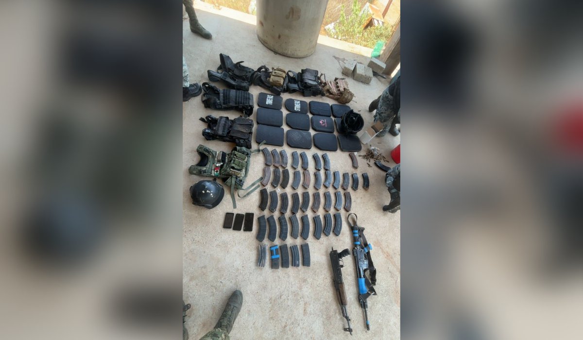 Armamento asegurado en el sur de Sinaloa
