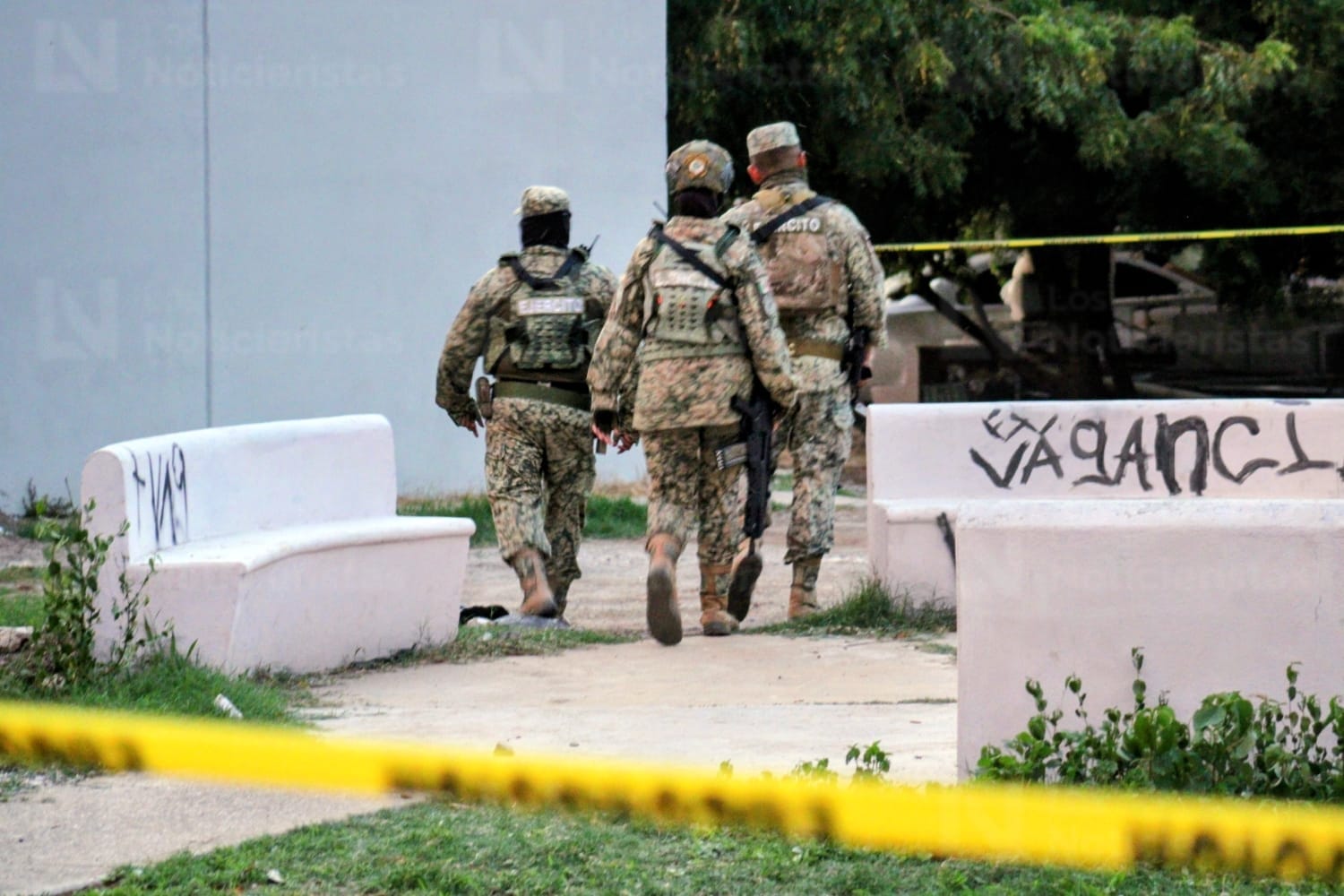 Asesinan a balazos a hombre en Jardines de la Riviera, en Mazatlán