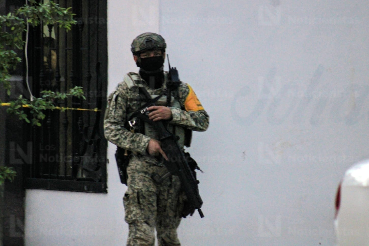 Asesinan a balazos a hombre en Jardines de la Riviera, en Mazatlán