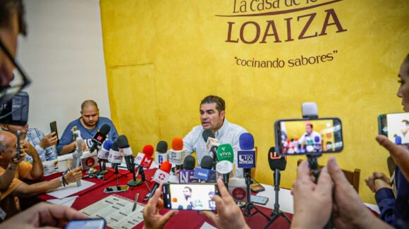 “Es una invasión a la privacidad”: Rodolfo Valenzuela; pide evitar llamadas telefónicas a ciudadanos en proceso interno de Morena en Sinaloa 