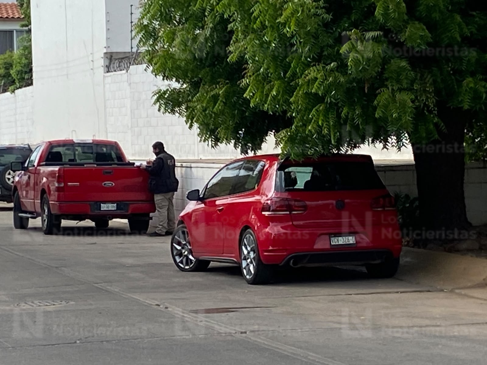 Atacan a balazos vivienda y vehículo en Misión del Álamo, en Culiacán
