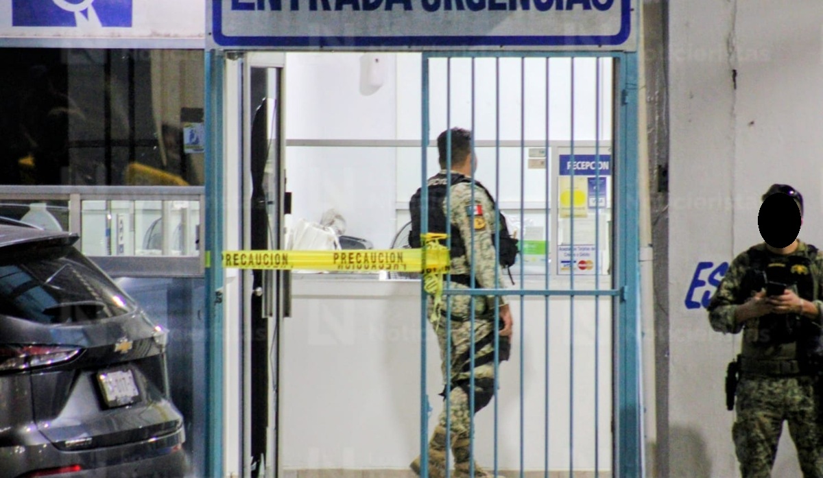 Ataque a balazos en clínica particular de Mazatlán deja una mujer sin vida y otra herida