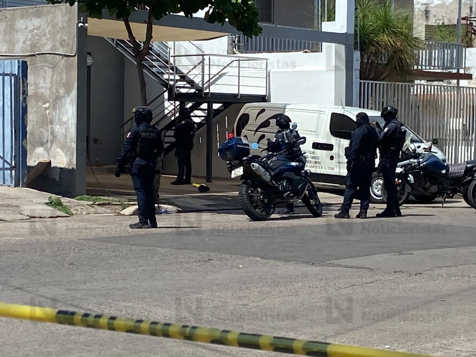 Atacan a balazos a un hombre por la calle Juárez en la zona donde cambian dólares en el Primer Cuadro de Culiacán