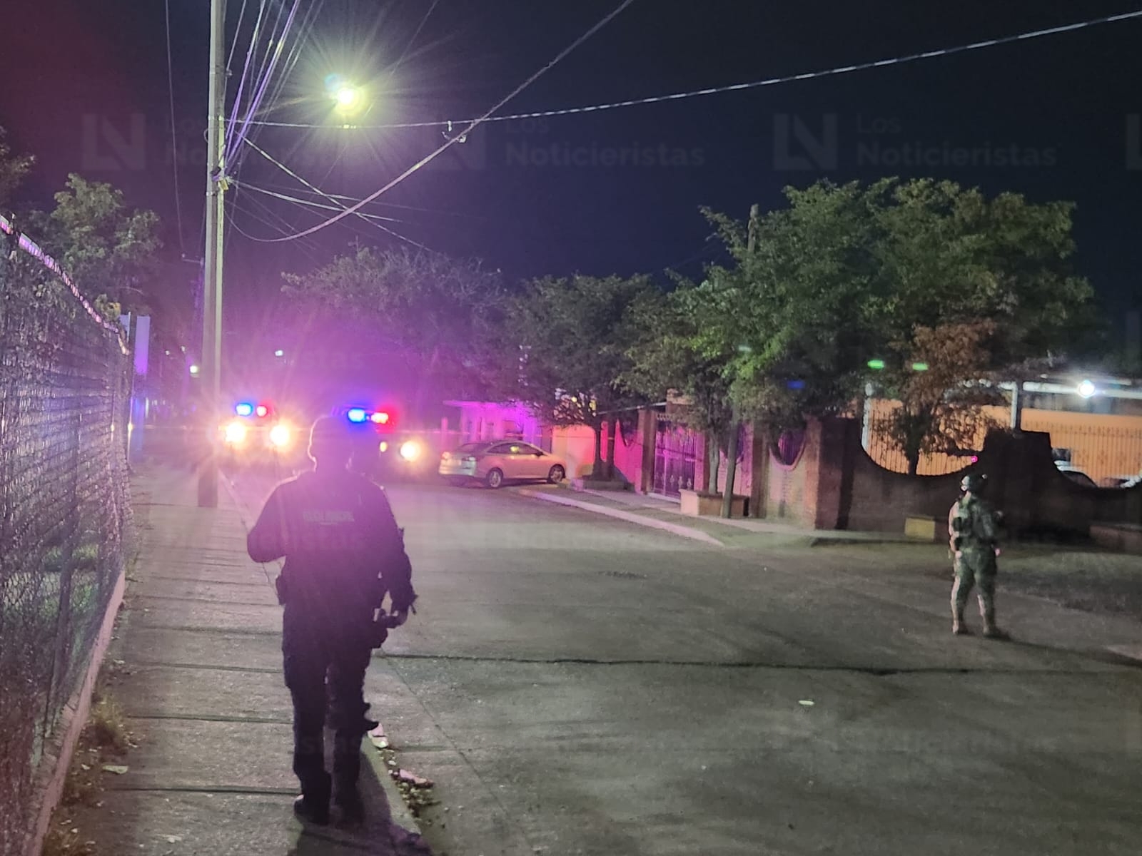 Ataque armado deja un muerto y un herido frente a campo de beisbol en El Palmito, en Culiacán