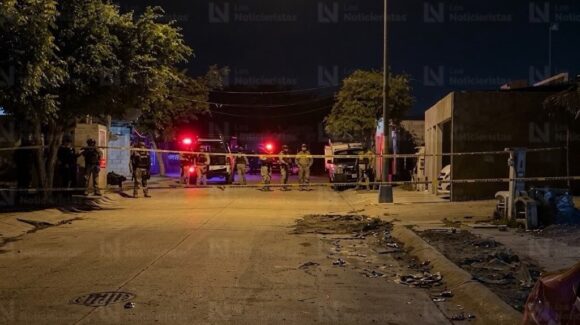 Hieren a balazos a un joven afuera de su domicilio en el fraccionamiento San Antonio, Mazatlán, Sinaloa