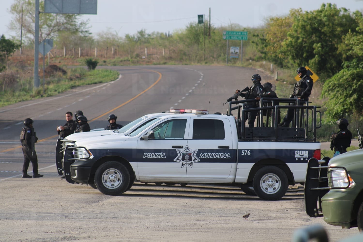 Ataque armado en El Habal, Mazatlán, deja una mujer sin vida y varios heridos