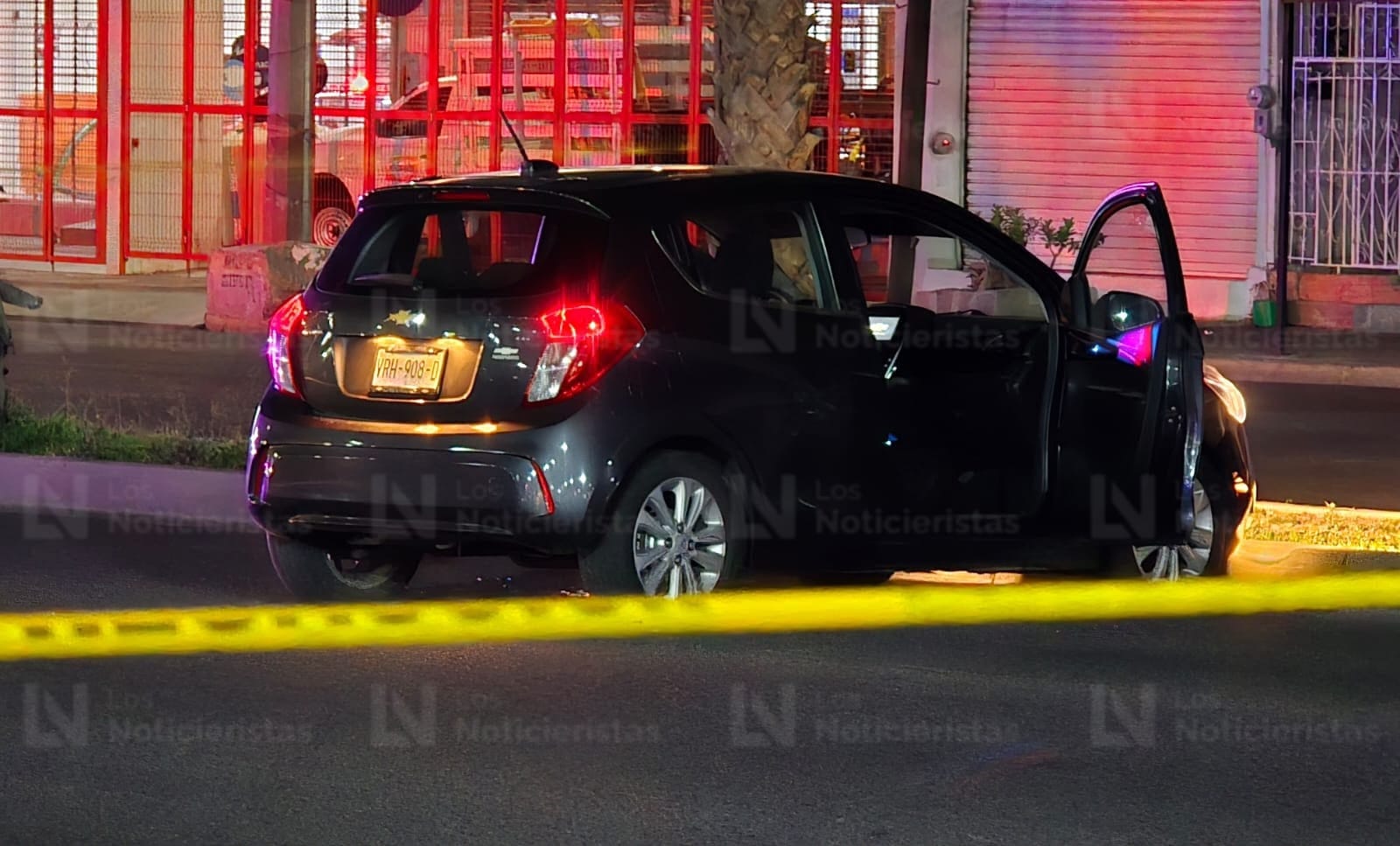 Ataque armado frente al Soriana Zapata, en Culiacán, deja un muerto y un herido