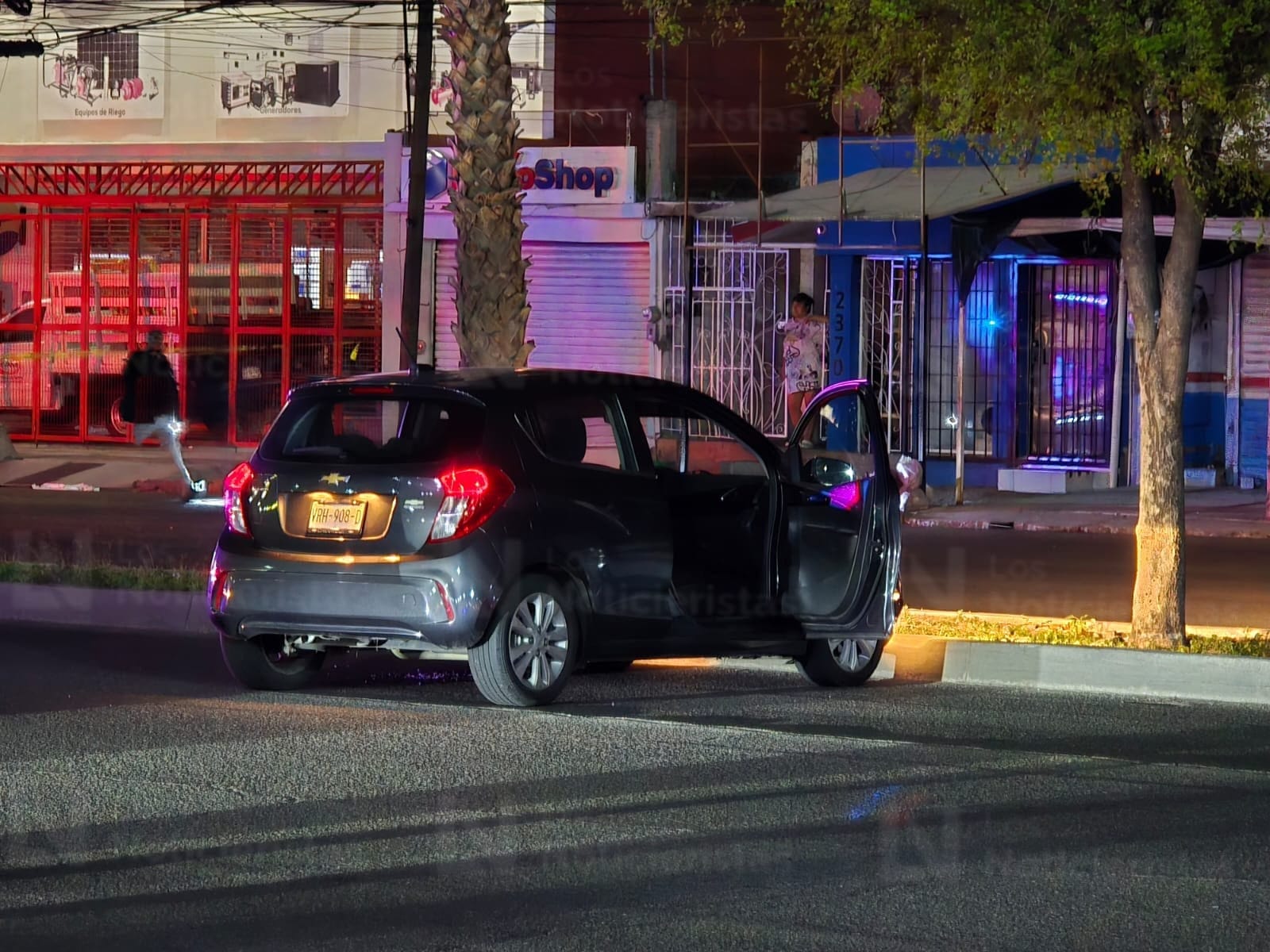 Ataque armado frente al Soriana Zapata, en Culiacán, deja un muerto y un herido