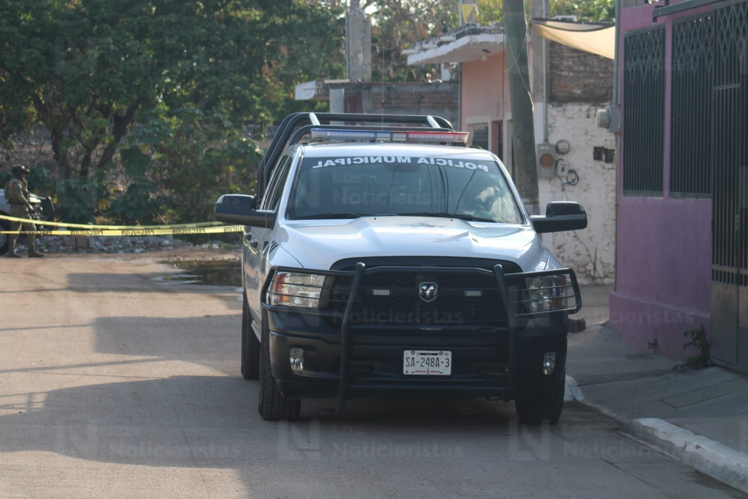 Atacan con artefactos explosivos un negocio de sushi y una vivienda en Mazatlán