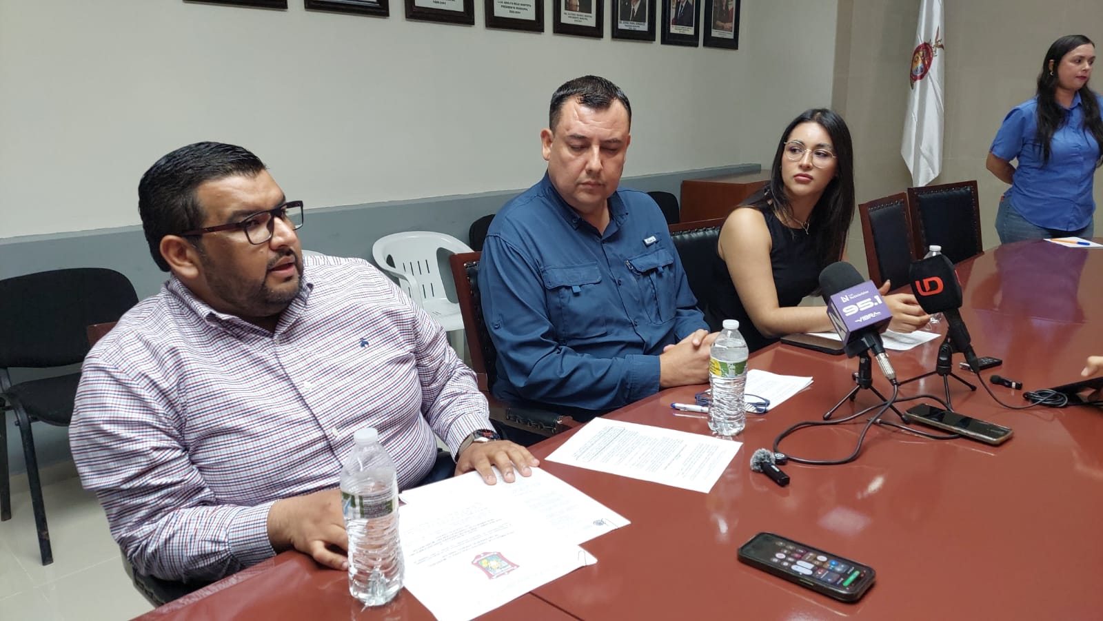 Ayto. de Salvador Alvarado aplicará multas a empresas de telecomunicaciones que incumplan permisos