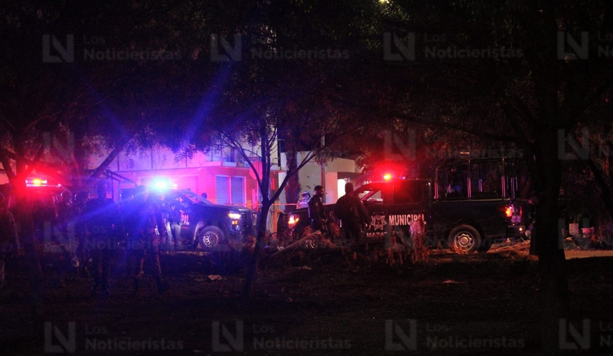 Balean vivienda y arrojan artefacto explosivo en Hacienda del Seminario, Mazatlán