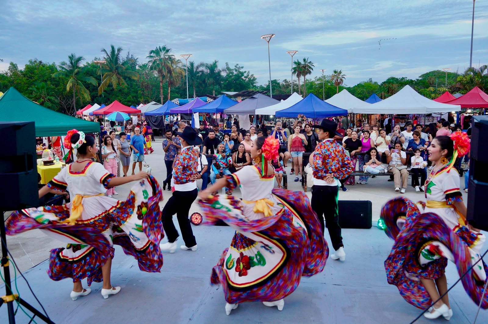 Bazar "Sabe a Mazatlán"